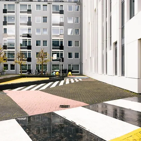 Отель The Social Hub Extended *