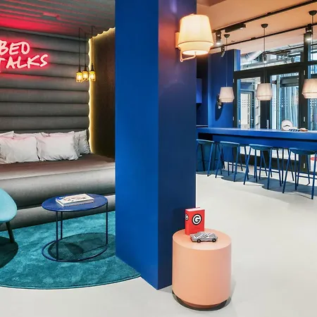 The Social Hub Extended Отель