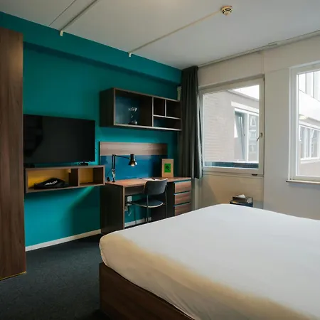 The Social Hub Extended * Haag